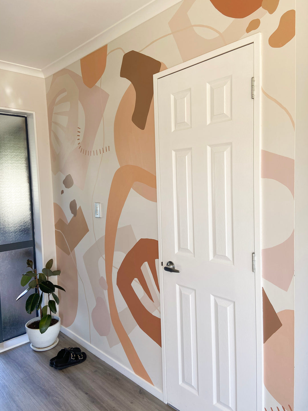 Earthy Entryway - Interior Mural