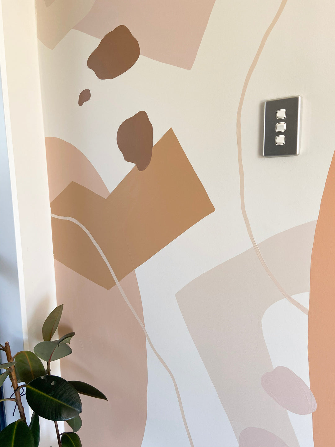 Earthy Entryway - Interior Mural